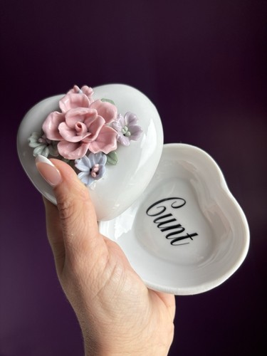 Floral trinket pot with lid - floral,