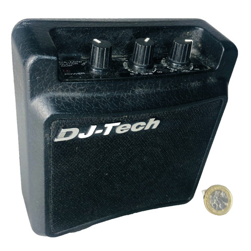 Mini guitar amp tech - amp, dj