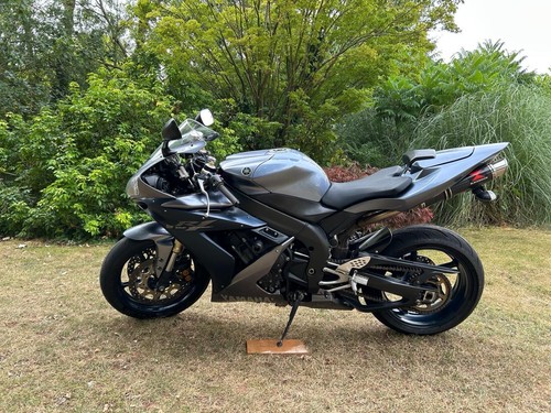 Yamaha - , r1