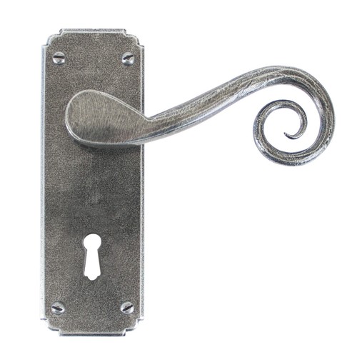 Unsprung monkeytail lever lock - monkeytail,