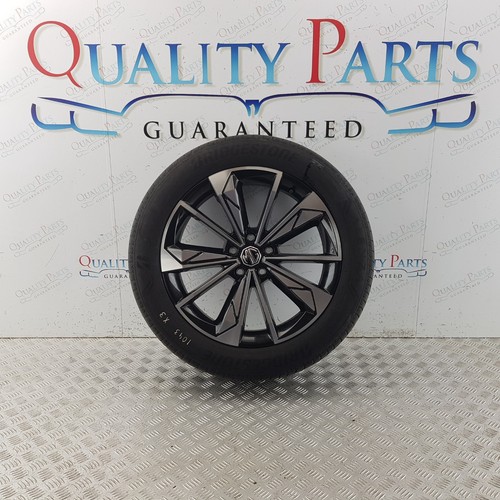 Alloy wheel with - mg, hs