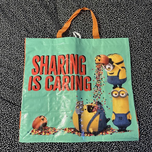 Minions halloween sharing - sharing, is