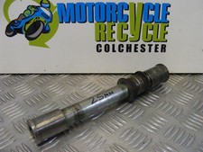 Kawasaki ZX 9 R Wheel Axle Front ZX9R 2000 2001 Ninja ZX900E E1 E2 B001