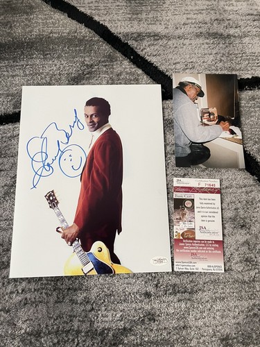 Chuck berry signed photo