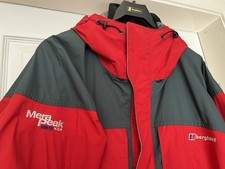 Rare Vintage Berghaus Mera