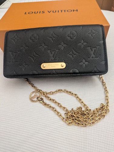 Louis vuitton lily chain - louis,
