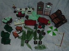 Vintage PLAYMOBIL Victorian Mansion & Garden lots of furniture & plates etc