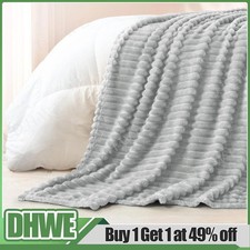 Large Ribbed Faux Fur Warm