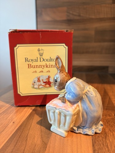 Royal doulton bunnykins new - royal,