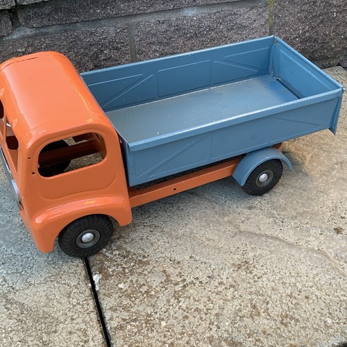 Vintage metal toy dump truck