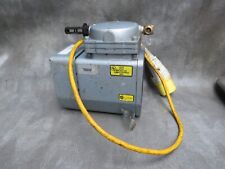 A GOOD WORKING GAST 110V VACUUM / AIR COMPRESSOR