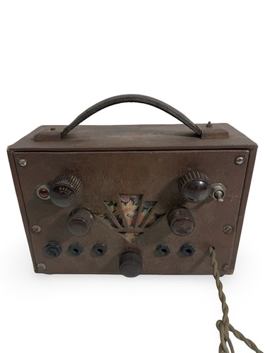 1920s 30s radio receiver in - a,