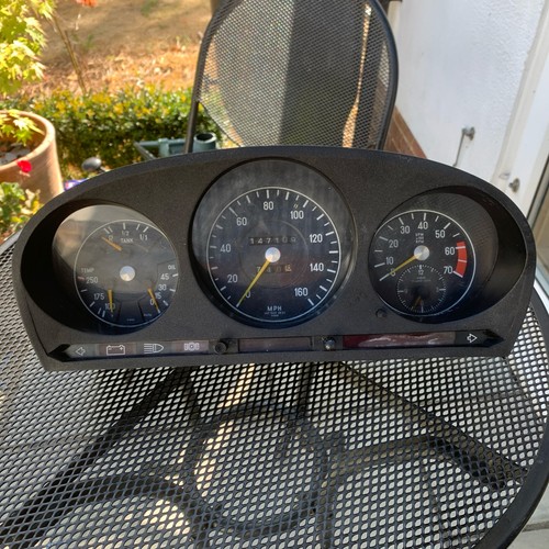 Mercedes r107 instrument - mercedes,