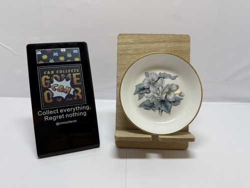 Vintage royal worcester - royal, fine