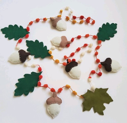 Felt acorn leaf - felt,