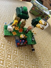 Lego minecraft the - bee, farm