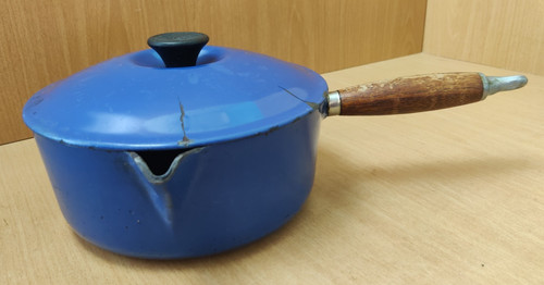 Creuset blue vintage cast - le,