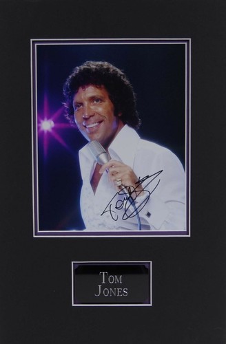 Tom jones signed 10x8 - 10x8, mounted
