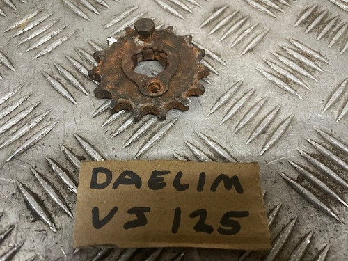 Daelim vj125 front sprocket - daelim,