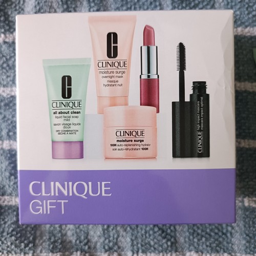 New boxed clinique - new, set