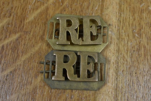Brass military collar - collar, titles