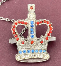 1953 Coronation Queen Elizabeth II  Souvenir Brooch Diamanté Red White Blue H:3c