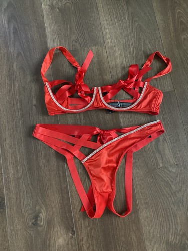 Ann summers unwrap luxe - me,