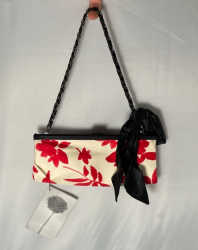 Bnwt red and white floral - red,