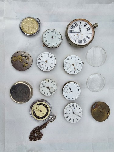 Job lot pocket watch - a,