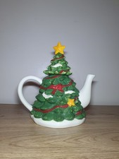 Christmas Tree Shaped Tea Pot Novelty Ceramic Star Lid Treepot Festive George