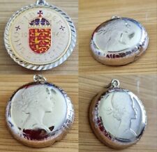 Vintage Enamel One Shilling Coin Pendant 1956 Elizabeth II Jewellery Collection 