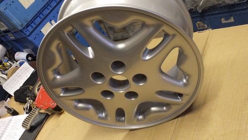 New genuine renault alloy - new,