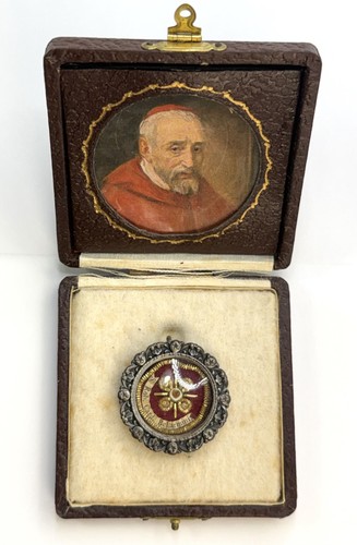 Antique catholic reliquary - antique,