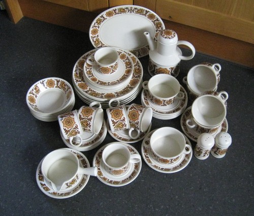 Vintage dinner and - tea, set