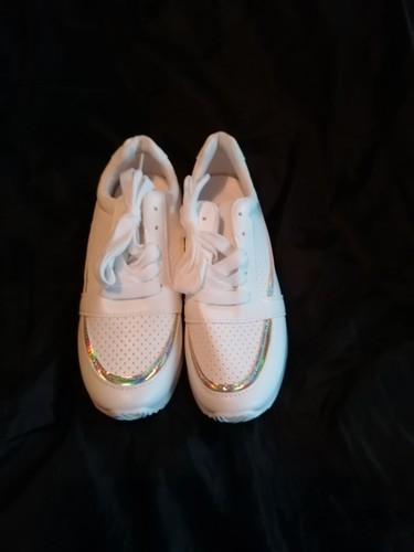 Ladies trainers size - , 5
