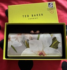 Ted Baker “Lavelle”