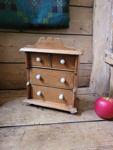 Fantastic miniature chest of - a,