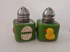 Salt and Pepper Pots Novelty