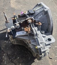 RENAULT TRAFIC VAUXHALL VIVARO 6 SPEED GEARBOX PF6010  2007-2014 (AU20925)