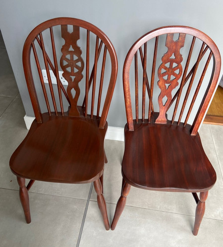 Two vintage turned - vintage, wood