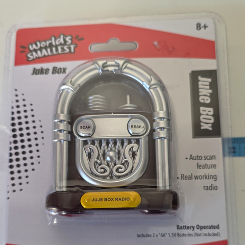 World smallest juke box - world's,