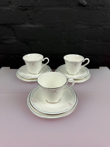 Royal doulton carnation h5084 - carnation,