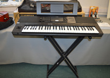 Yamaha PSR-SX900 Digital