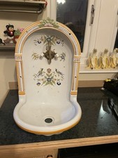 Herbeau Wall Fountain Sink 