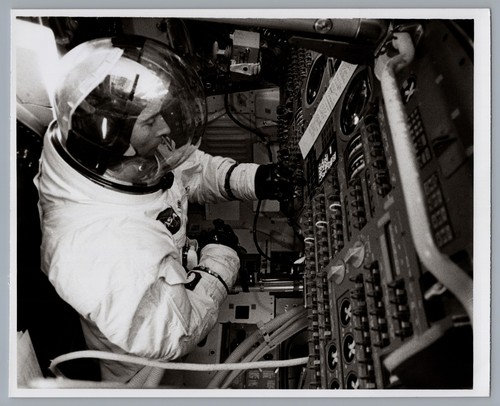 Apollo command module - apollo,