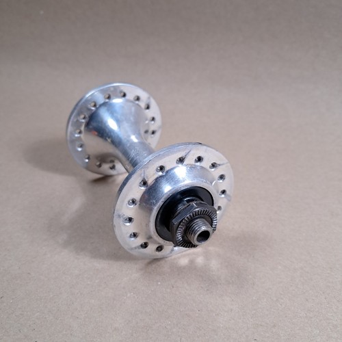 Campagnolo front hub hole - hub,