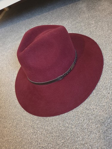 Barbour burgundy wool - barbour, fedora