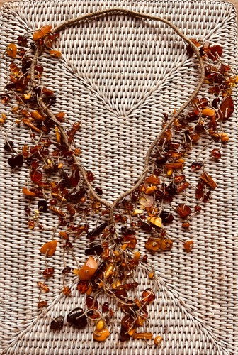 Vintage large chip - , knotted