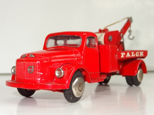 Tekno 436 volvo titan - 436,