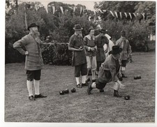 Abinger Bowls Club Elizabethan Costume Pageant Surrey 1952 VTG Press Photo